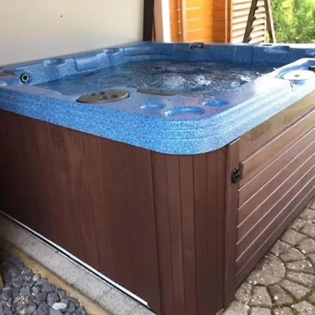 Neuf De Gamme Avec Spa, Sauna Et Decoration Originale - - Fr-1-589-80 热拉梅