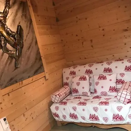 Neuf De Gamme Avec Spa, Sauna Et Decoration Originale - - Fr-1-589-80 * Gerardmer