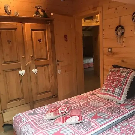 Neuf De Gamme Avec Spa, Sauna Et Decoration Originale - - Fr-1-589-80 Gerardmer