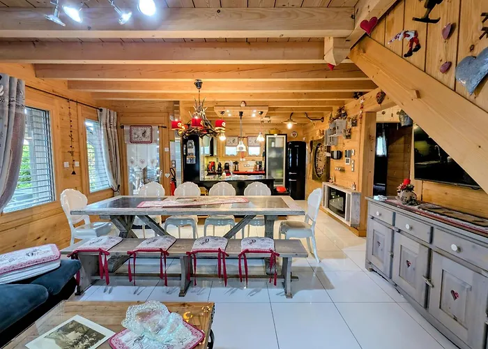 Neuf De Gamme Avec Spa, Sauna Et Decoration Originale - - Fr-1-589-80 Gérardmer