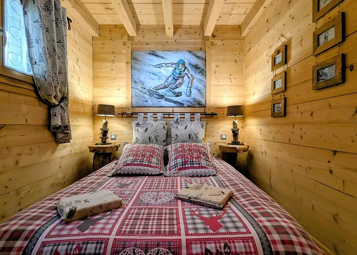 Neuf De Gamme Avec Spa, Sauna Et Decoration Originale - - Fr-1-589-80 *